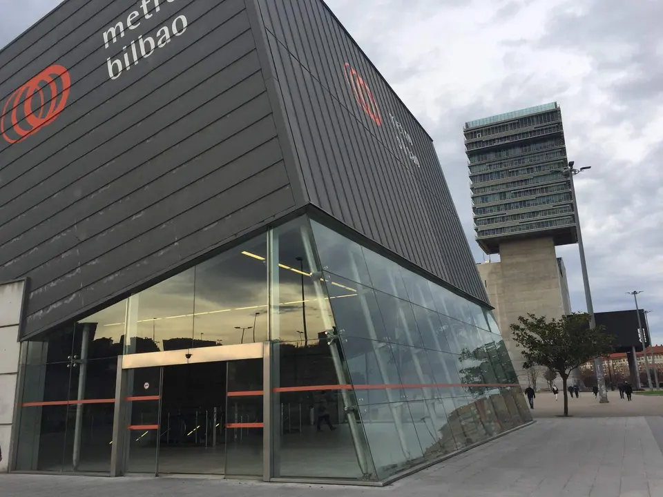 Entrada Metro Ansio