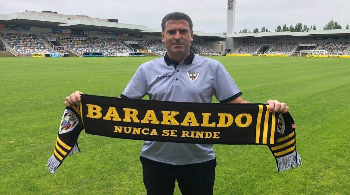 imanol sota barakaldo entrenador