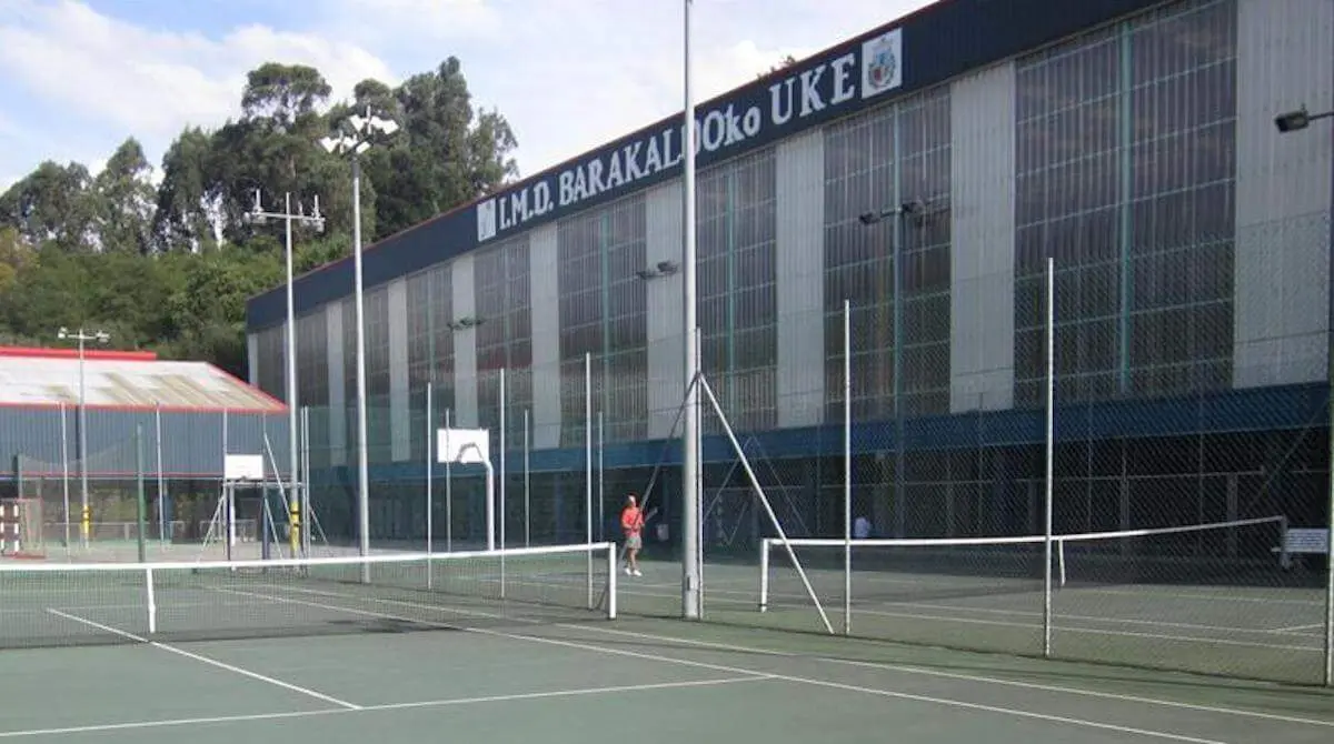 oficinas polideportivo gorostiza clubes deportivos