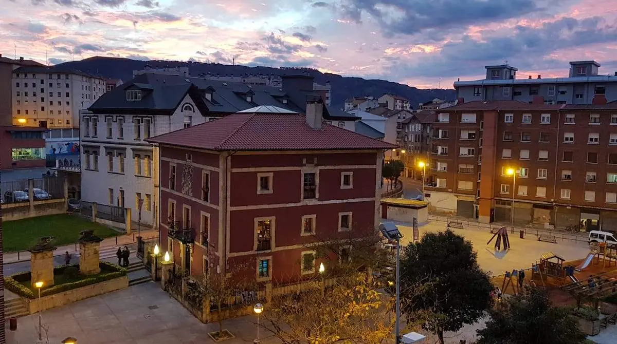 Palacio Larrea Berria