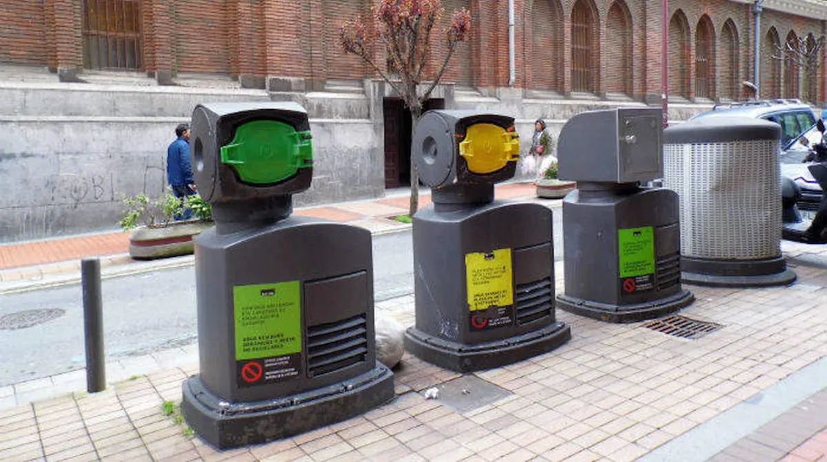 Barakaldo garantiza la prestación del servicio de limpieza y recogida de basuras