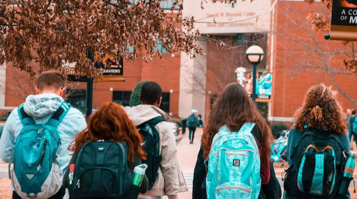 Barakaldo orientará a los jóvenes y sus familias en la elección de sus estudios