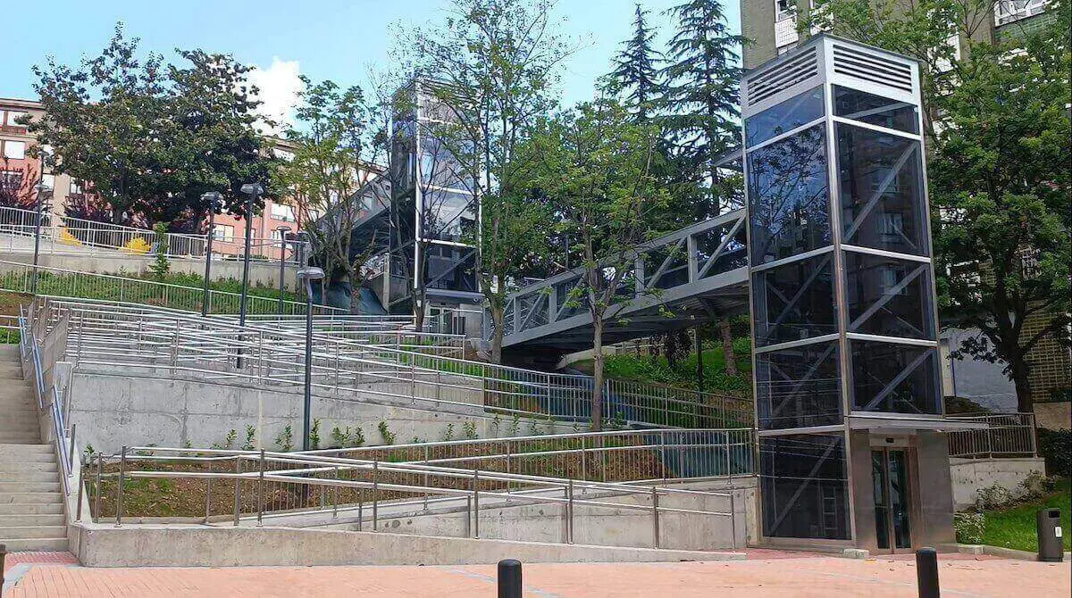 Los nuevos ascensores instalados en la zona de Arteagagoiko