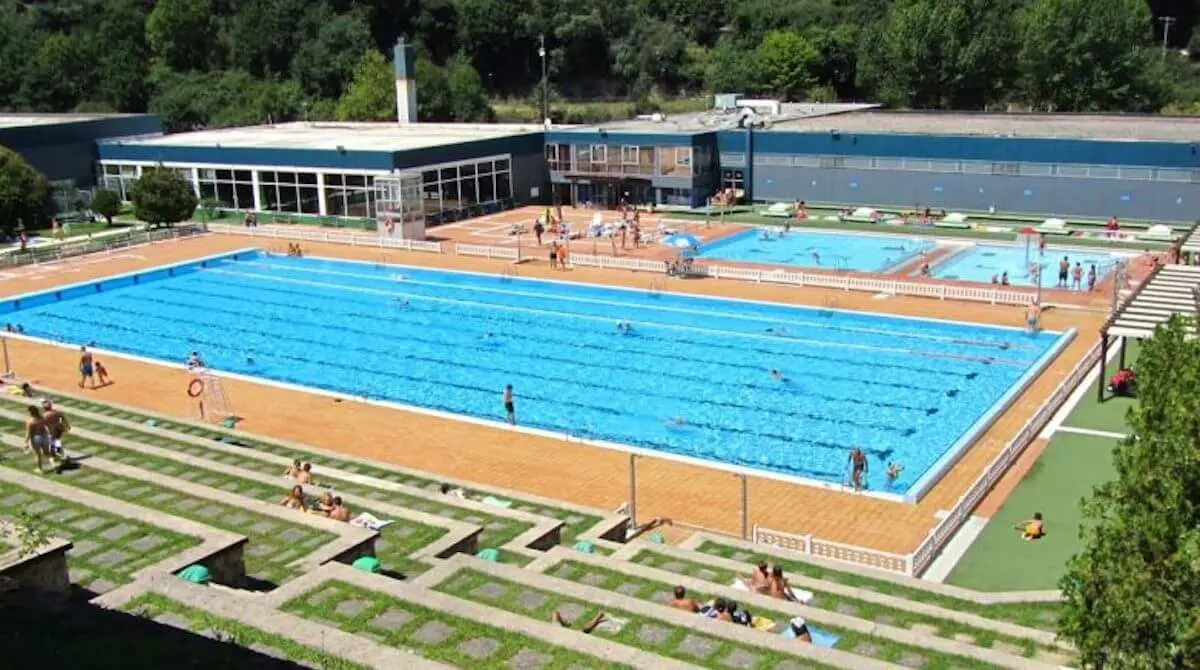 apertura-piscinas-exteriores-barakaldo