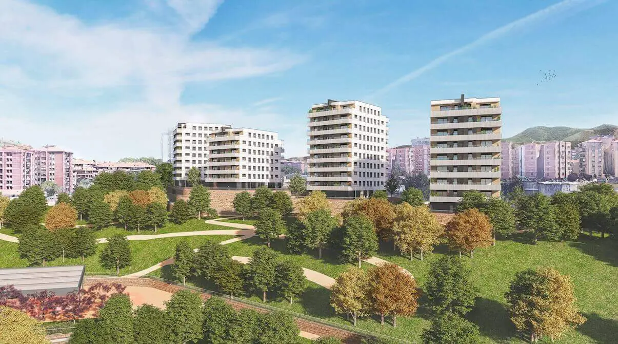 121 viviendas en construcción con garajes y trastero en “Altos de Parque Serralta”