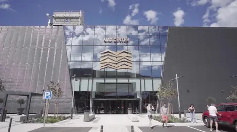 Centro Comercial Max Center