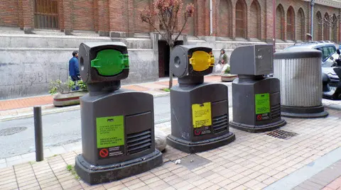 Barakaldo garantiza la prestaci&oacute;n del servicio de limpieza y recogida de basuras