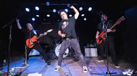 Los Deltonos sustituir&aacute;n a La banda trapera del r&iacute;o en Hiriko Soinuak