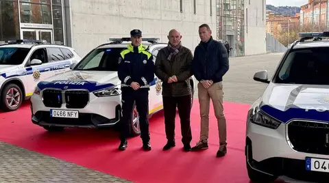 nuevos-coches-policia-local-barakaldo