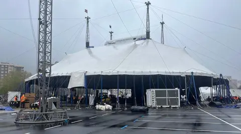carpa-circo-sol-barakaldo