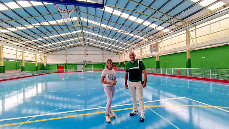 Amaia del Campo e Iñigo Asensio en el nuevo pabellón
