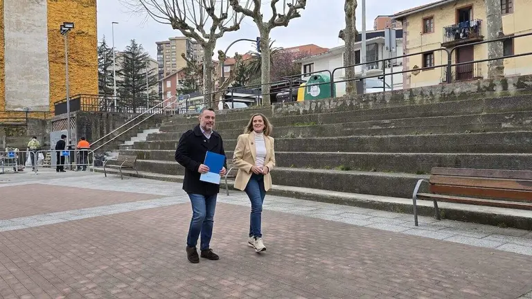 graderio-plaza-burtzeña